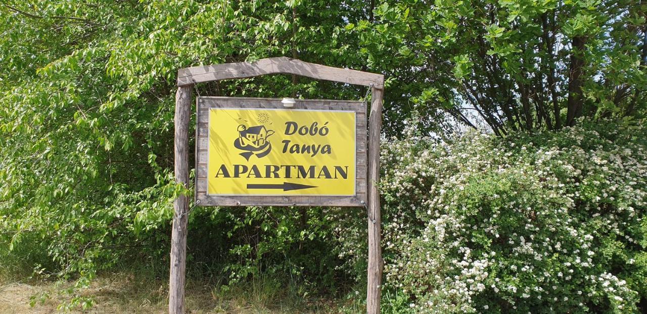 Dobo Tanya *